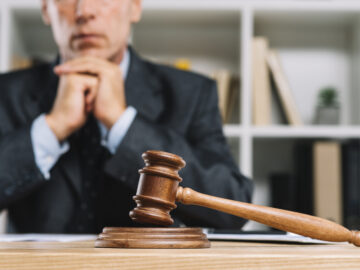 wooden-judge-gavel-table-front-lawyer